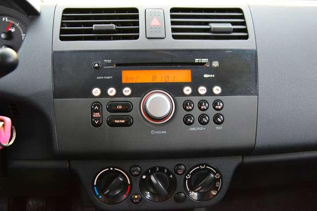 Suzuki Swift Swift 5p 1.3 16v GL c.airb 4x4