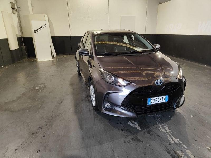 Toyota Yaris 1.5 Hybrid Business