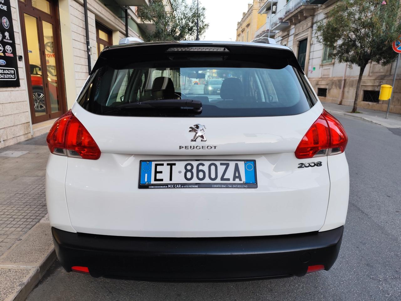 Peugeot 2008 1.6 e-HDi 92CV CAMBIO AUTOMATICO