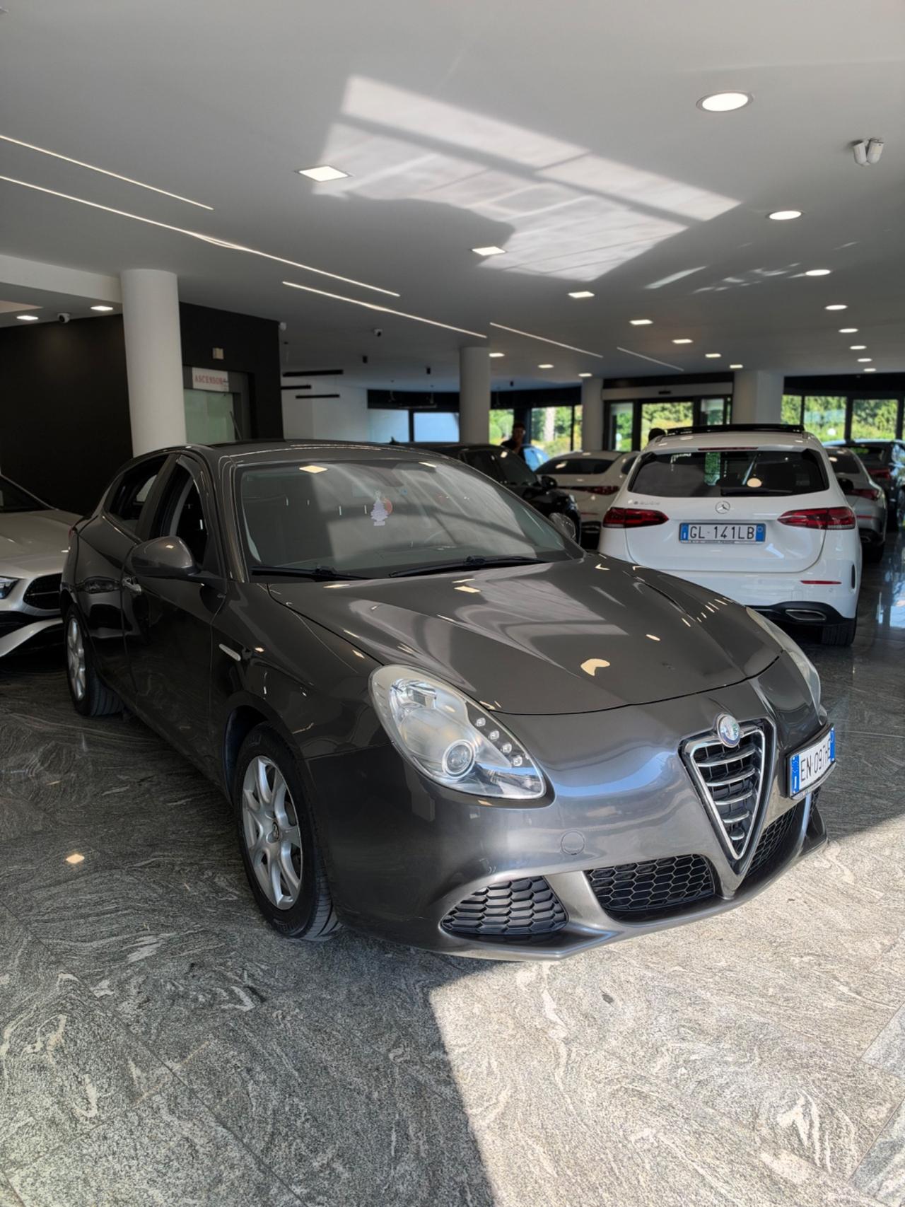 Alfa Romeo Giulietta 1.6 JTDm-2 105 CV Distinctive