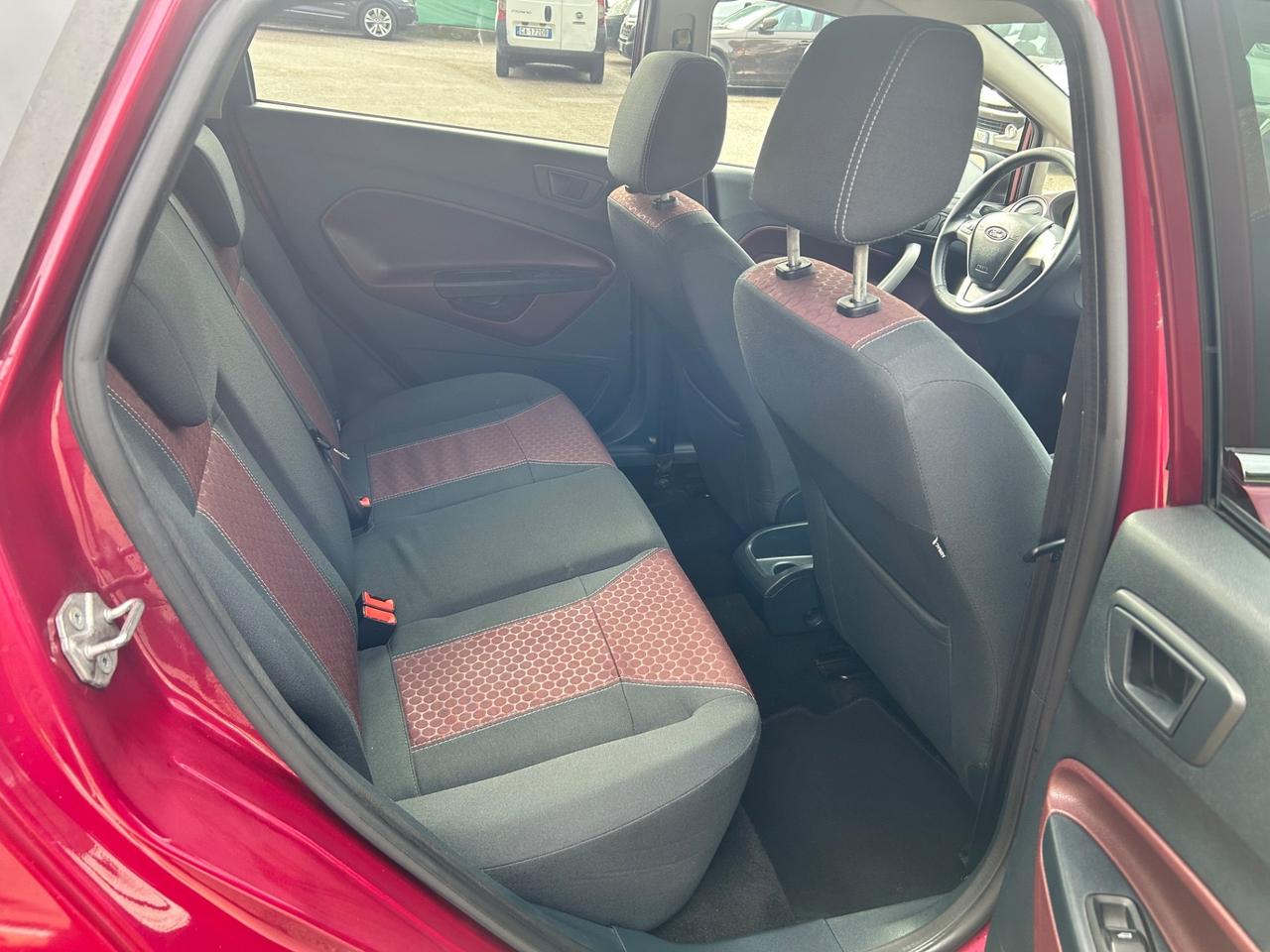 Ford Fiesta 1.4 TDCi 5p. Titanium