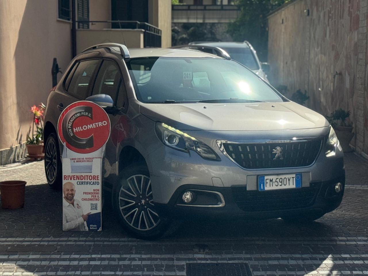 Peugeot 2008 PureTech 82 Allure GPL