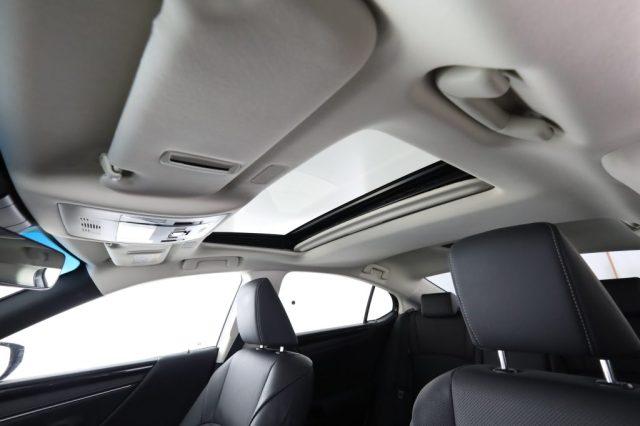 LEXUS ES 300 H ES Hybrid Executive