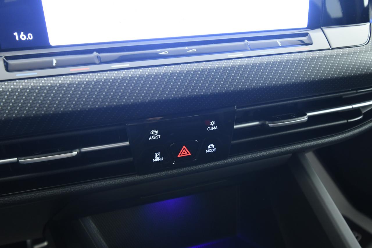 VOLKSWAGEN Golf 1.5 etsi evo R-Line 150cv dsg CAMERA+ALCANTARA+ACC+LED