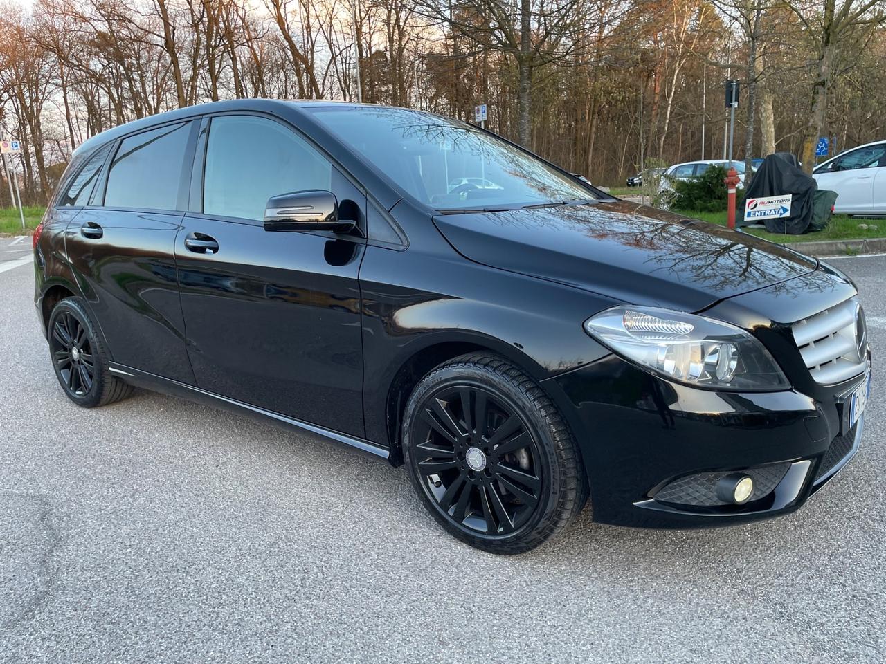 Mercedes-benz B 180 Premium * SOLO 87000 Km