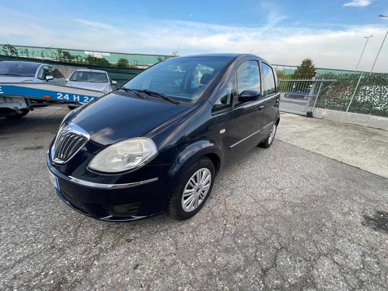 Lancia MUSA 1.4 Argento Ecochic GPL