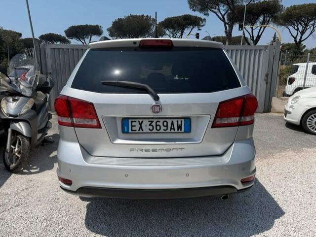 Fiat Freemont 2.0 Multijet 170 CV Black Code
