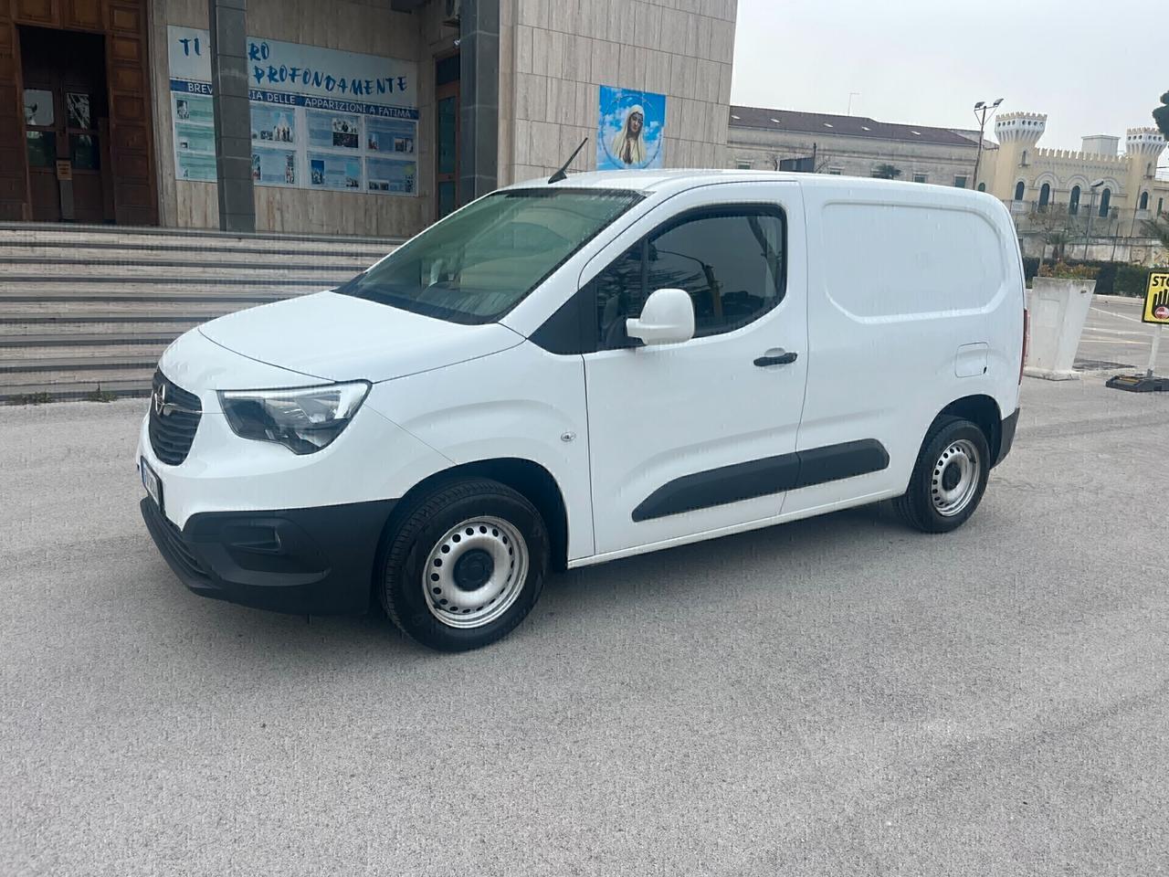 Opel Combo Cargo 1.6 Diesel 100CV S&S PC 650kg