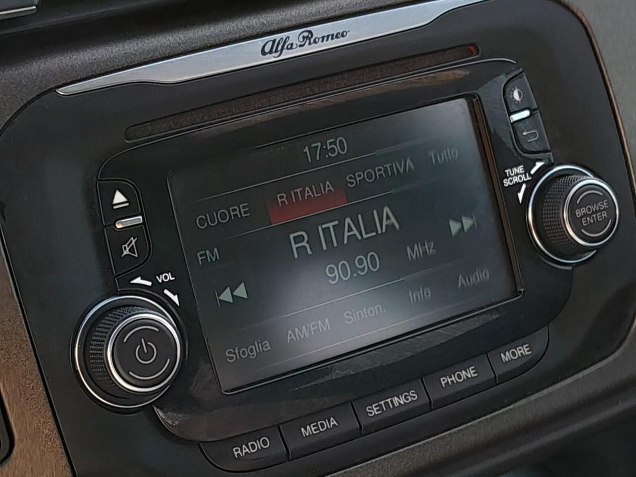 Alfa Romeo Giulietta 1.6 JTDm-2 105 CV Distinctive