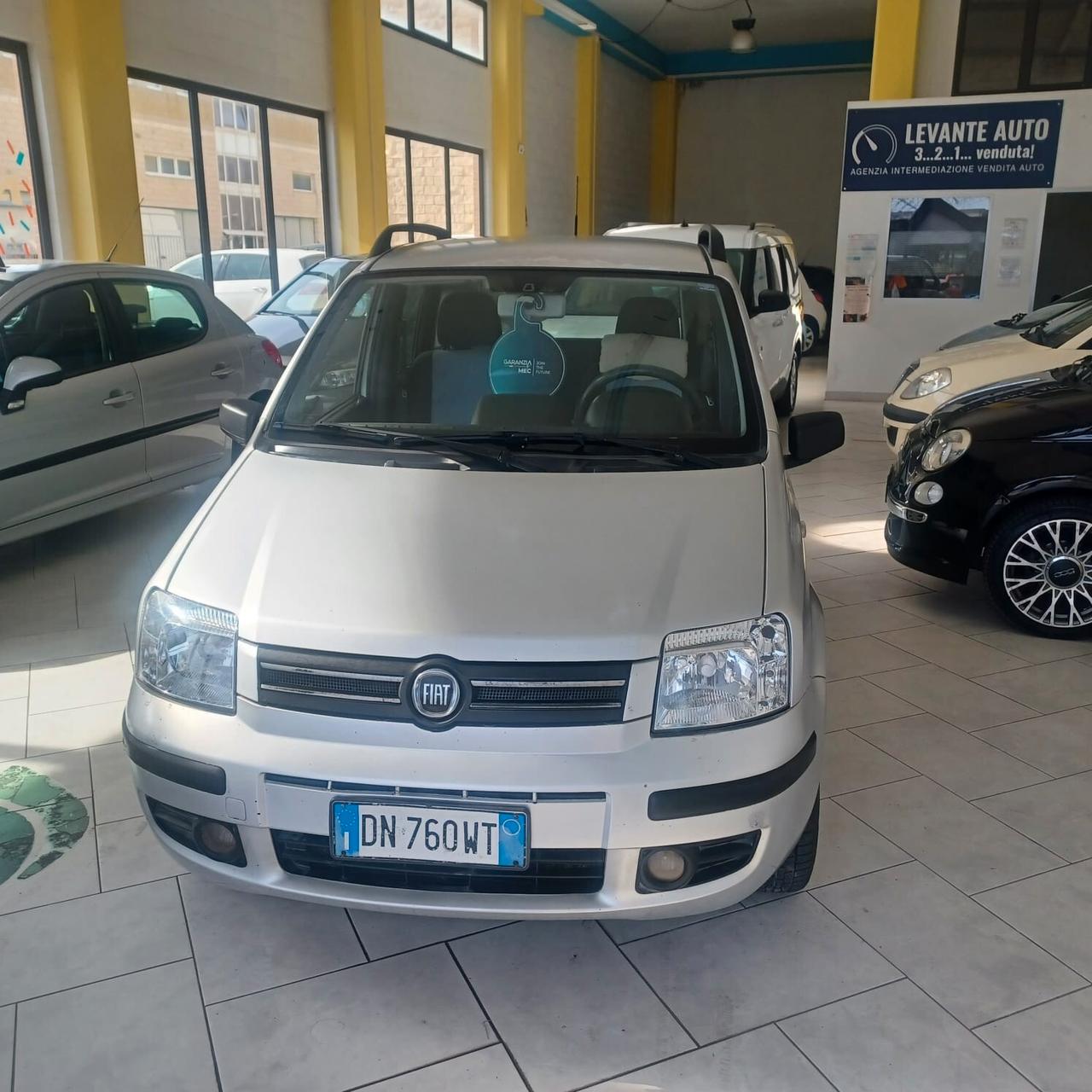 20.000km CON IL MOTORE RIFATTO GARANZIA 12 MESI PANDA 1.2