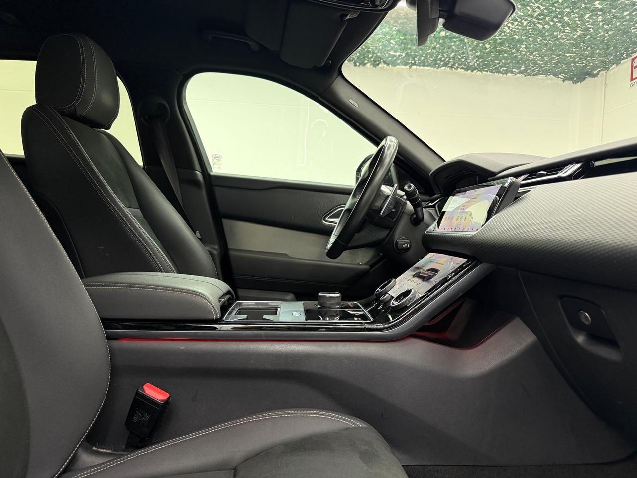Land Rover Range Velar 2.0D I4 180 CV R-Dynamic