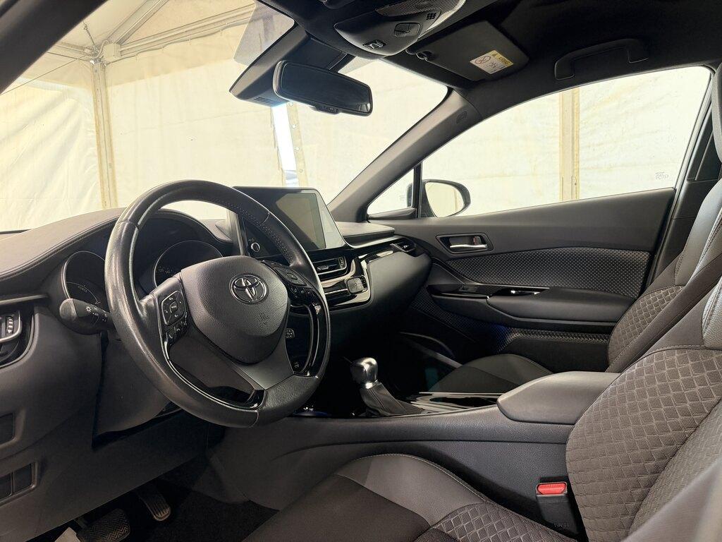 Toyota C-HR 1.8 Hybrid Trend E-CVT
