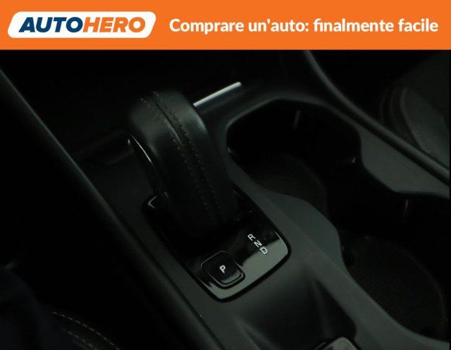 VOLVO XC40 T3 Geartronic Business Plus