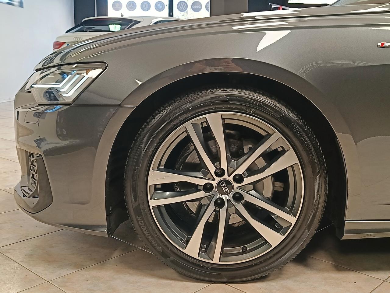 Audi A6 Avant 40 2.0 TDI quattro ultra S tronic line edition