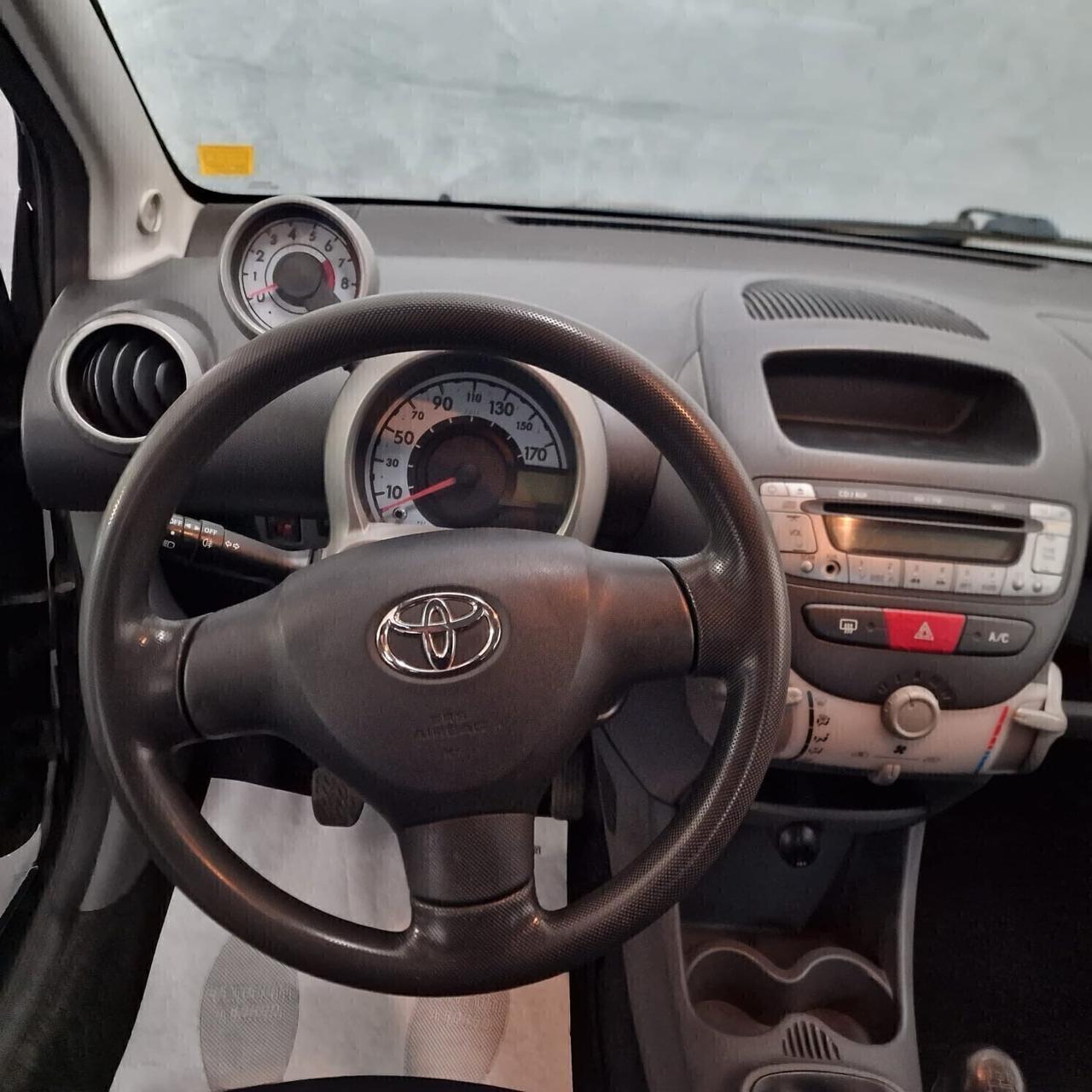Toyota Aygo 1.0 12V VVT-i 3 porte