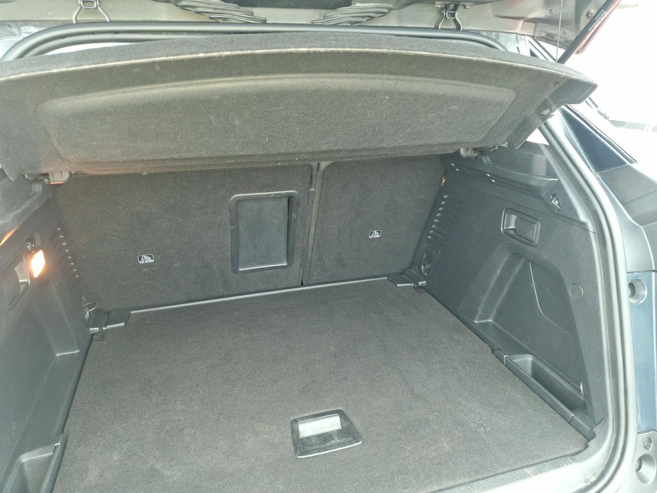 Peugeot 3008 BlueHDi 130 S&S Allure