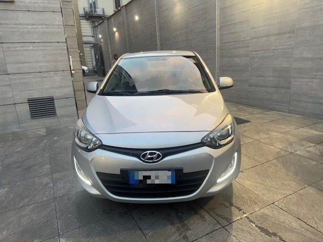 HYUNDAI i20 1.2 5p. Sound Edition