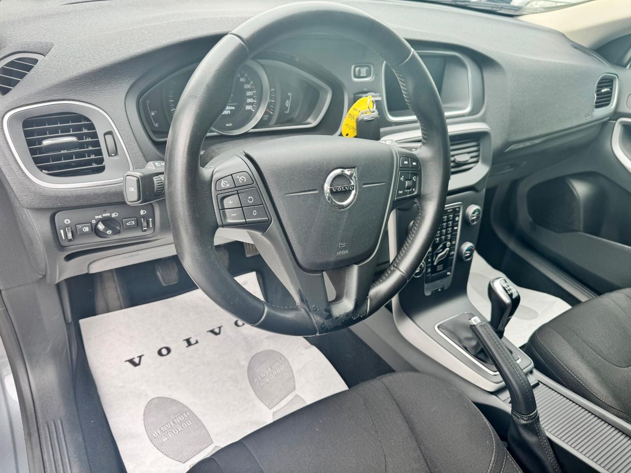 Volvo V40 Cross Country D2 Business Plus