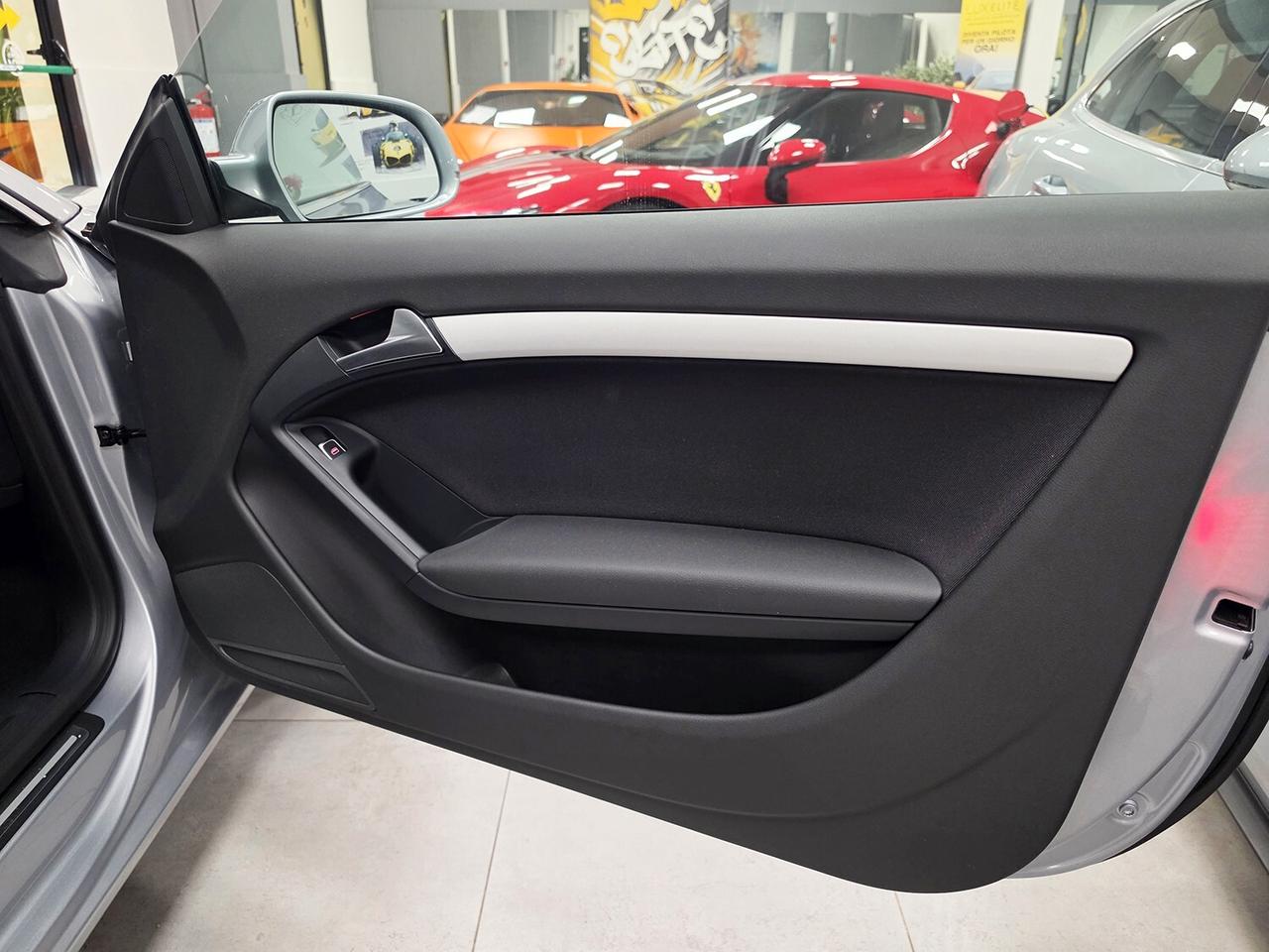 Audi A5 3.0 V6 TDI 245 CV quattro_ FULL SERVICE BOOK _ RESTYLING _ S TRONIC _ TETTO _ UNIPROPRIETARIO _ GARANZIA 12 MESI