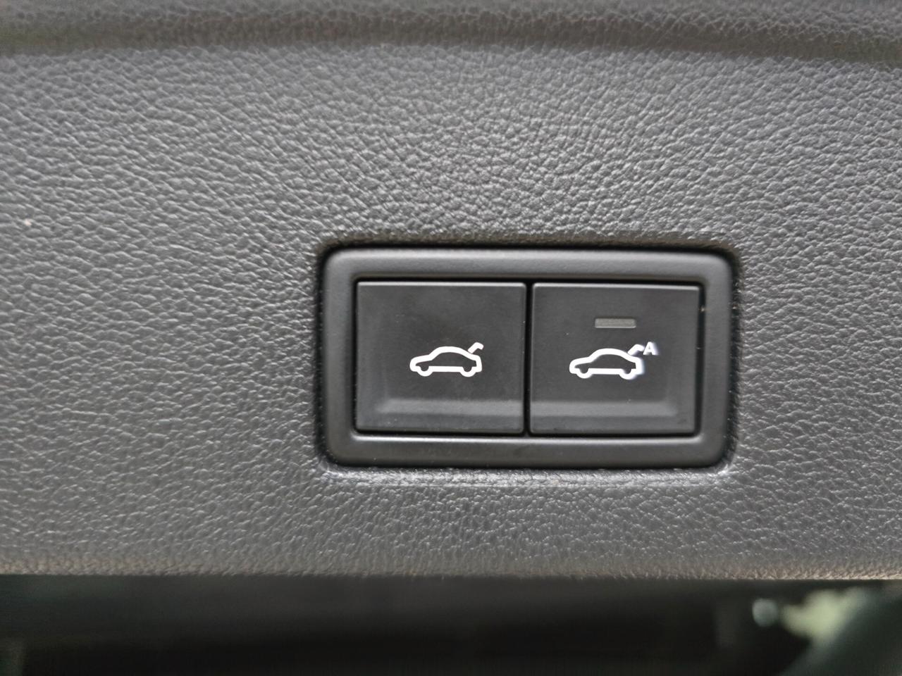 Volkswagen Touareg 3.0 V6 TDI SCR R-Line