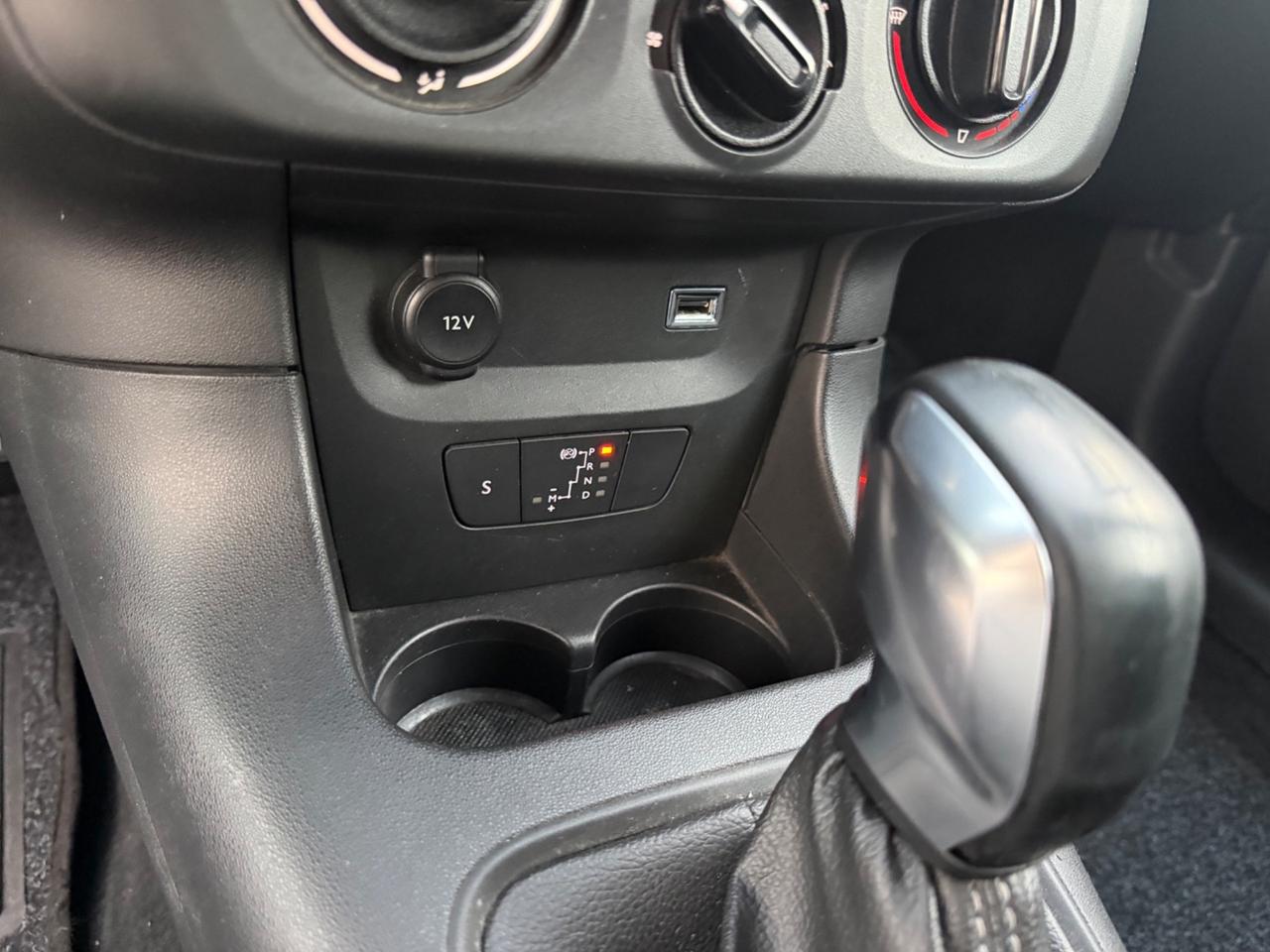 Citroen C3 CAMBIO AUTOMATICO PureTech 110 S&S Shine