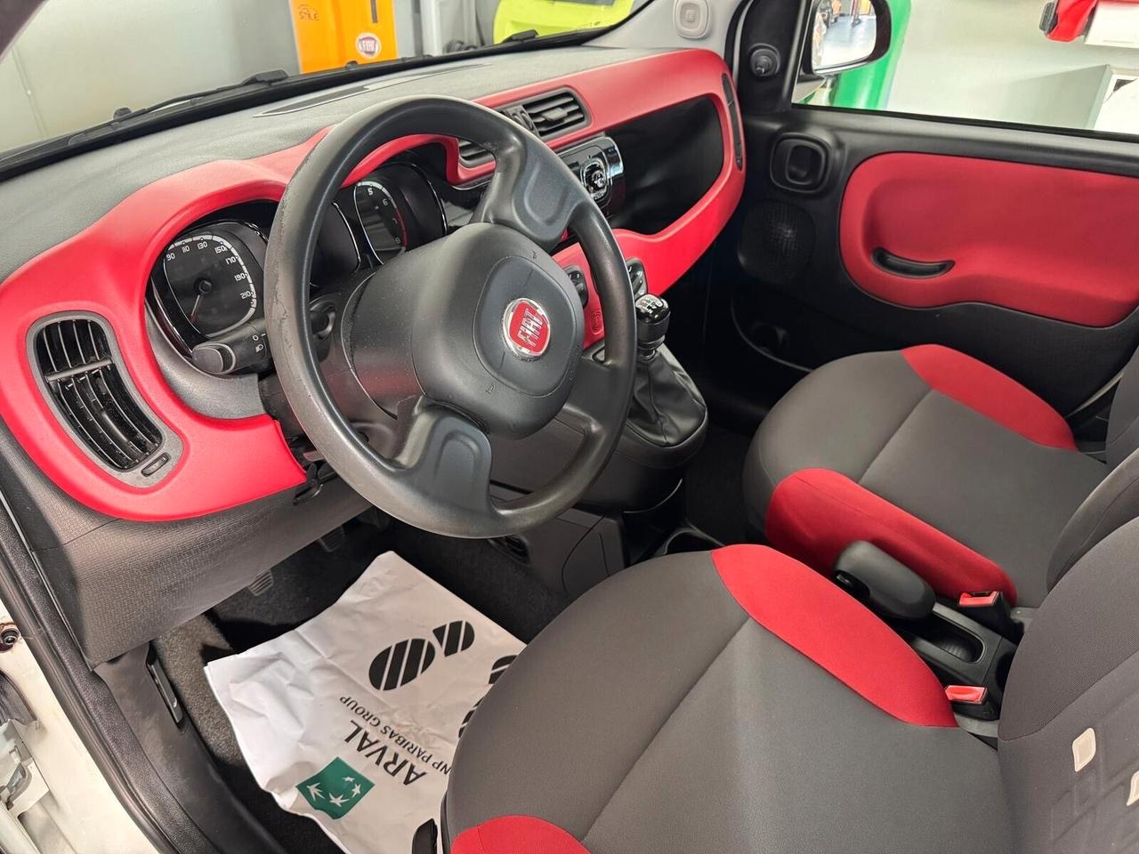 Fiat Panda 1.2 Lounge 69cn Neopatentati