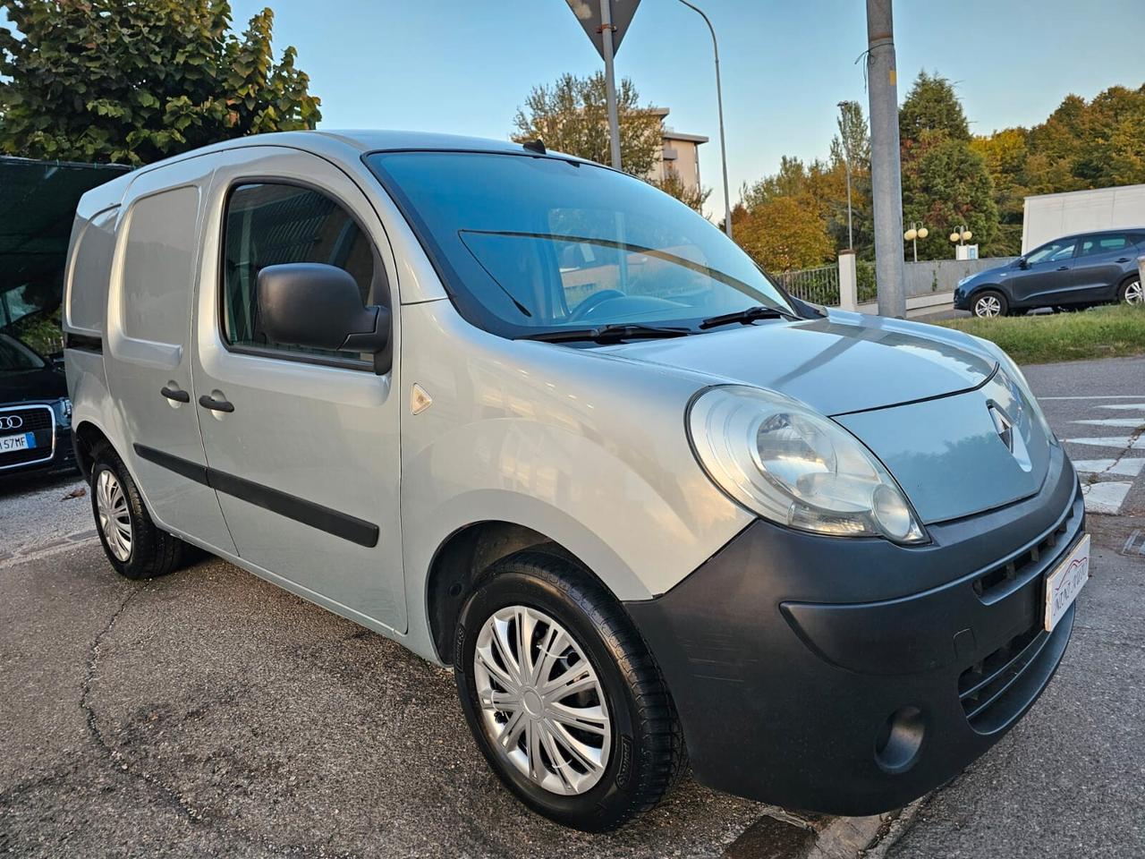 Renault Kangoo 1.5 dCi 75cv Live*Furgonato*Navi*Euro5*