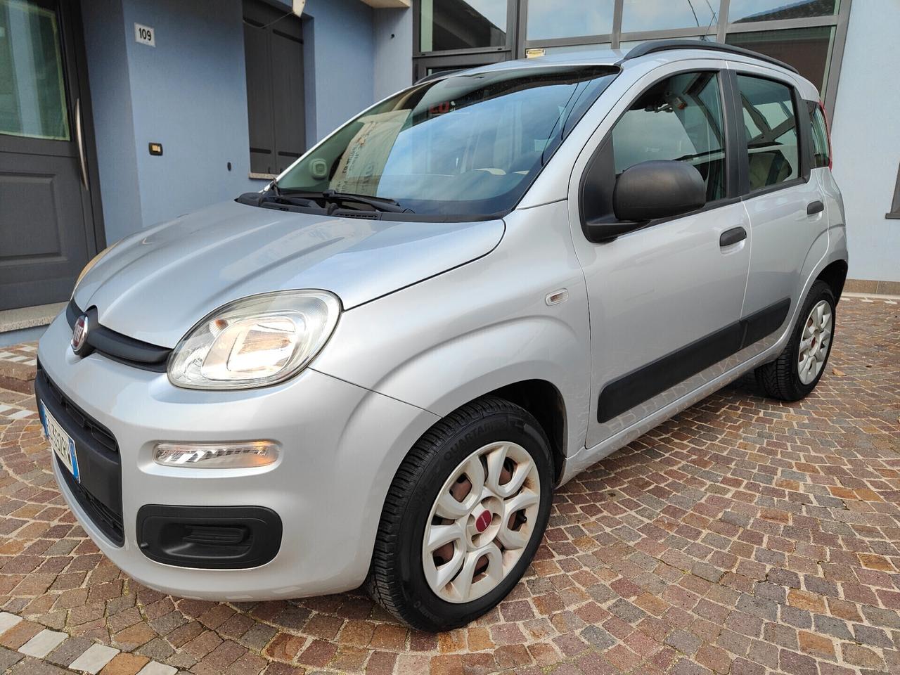Fiat Panda 0.9 TwinAir Turbo Natural Power Lounge