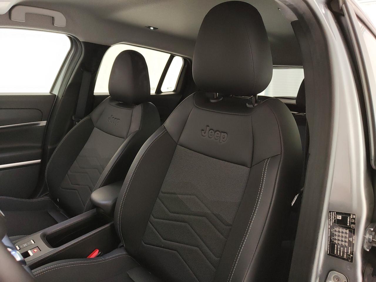 Jeep Avenger 1.2 Turbo 100 CV Summit