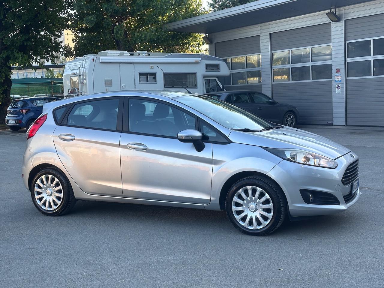 Ford Fiesta 1.4 5 porte Bz.- GPL scade 2033