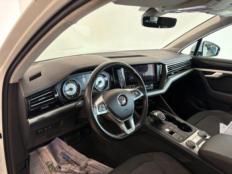 VOLKSWAGEN Touareg 3.0 V6 TDI 286 CV SCR Style