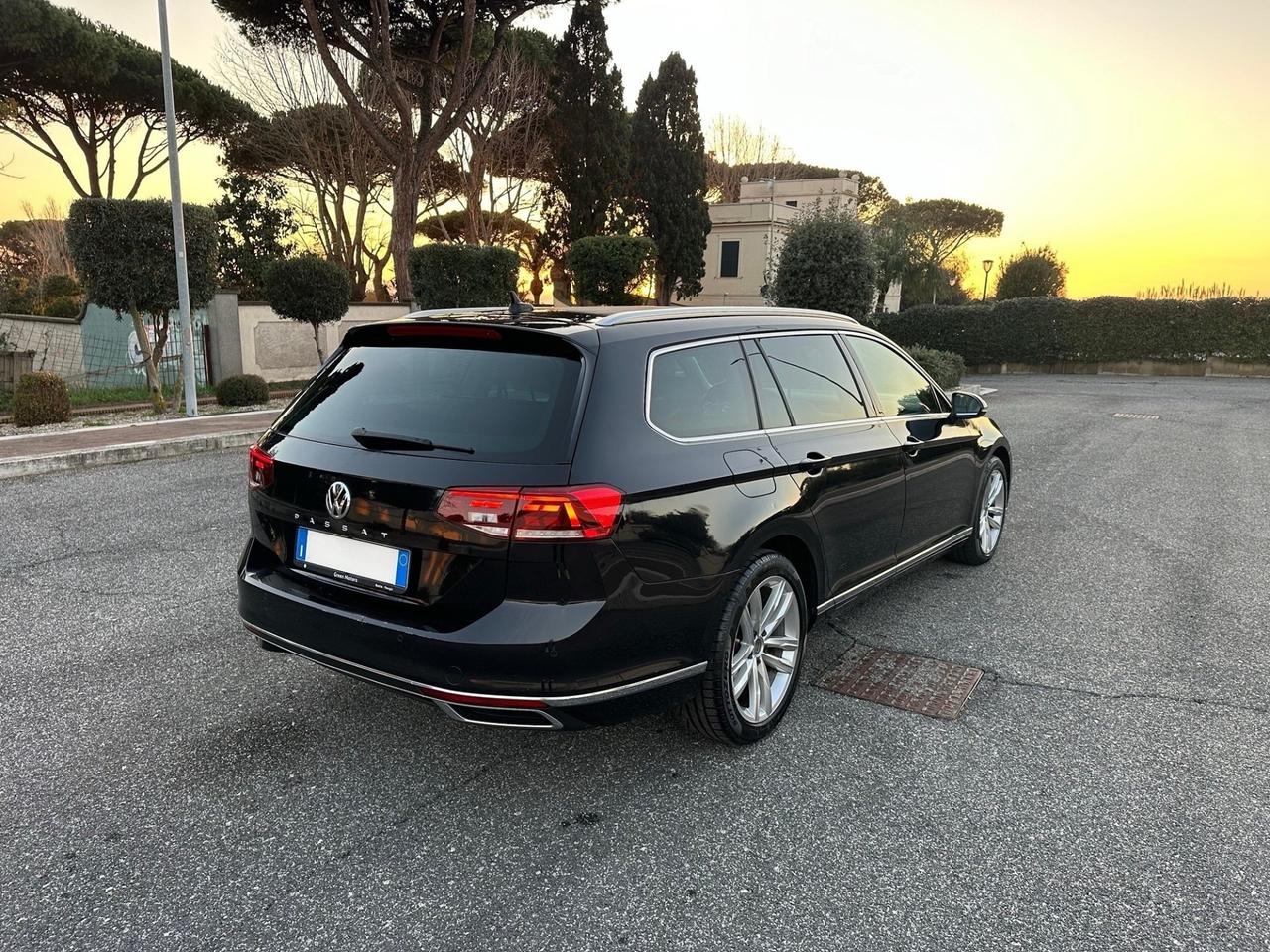 Volkswagen Passat Variant 2.0 Diesel 190 CV DSG PERFETTE CONDIZIONI