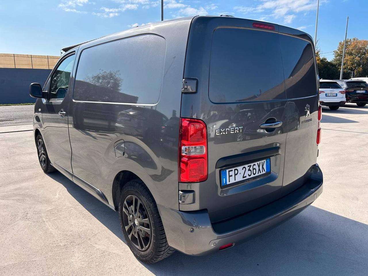 Peugeot Expert BlueHDi 115 S&S PC-TN Furgone Premium Compact