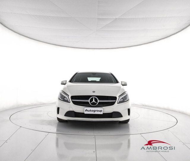 MERCEDES-BENZ CLA sse A 180 d Sport