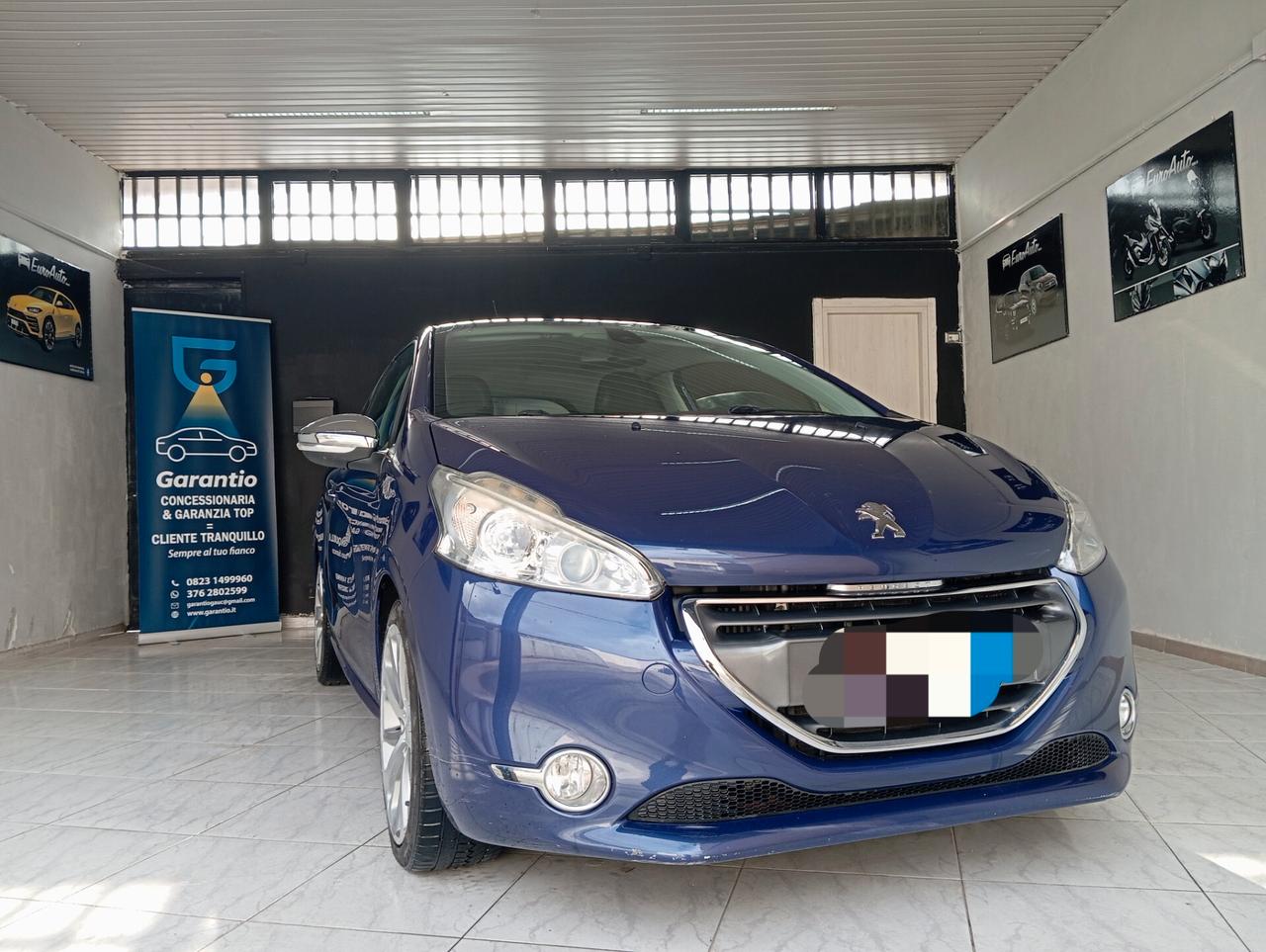 Peugeot 208 1.6 diesel 2012 CON GARANZIA