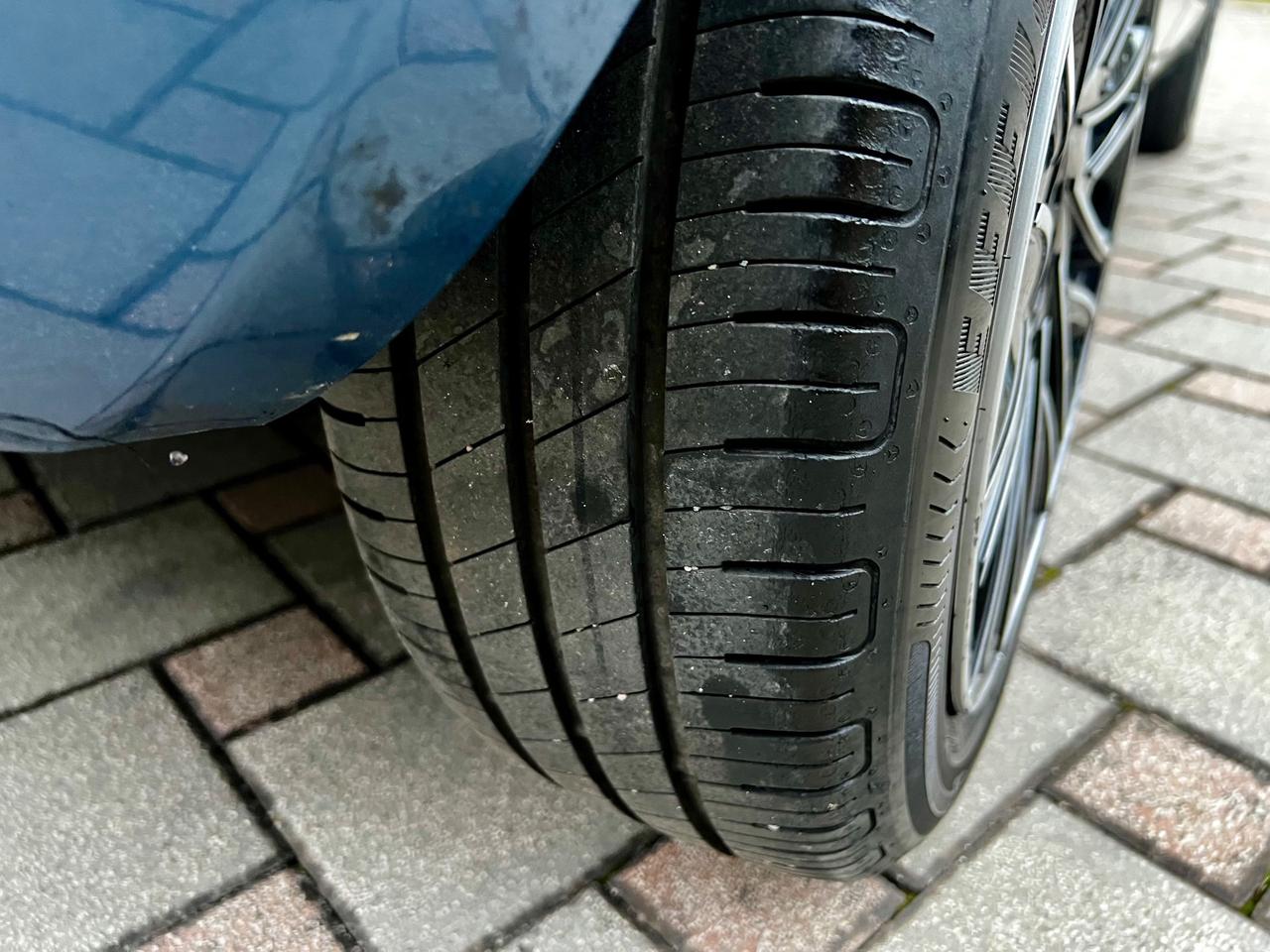 Lancia Ypsilon 1.0 FireFly 5 porte S&S Hybrid Ecochic Gold