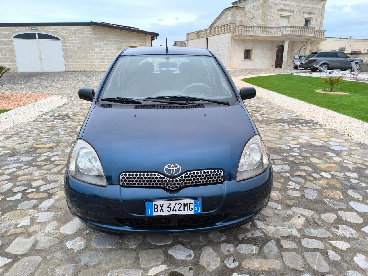 Toyota Yaris 1.0i benzina perfetta