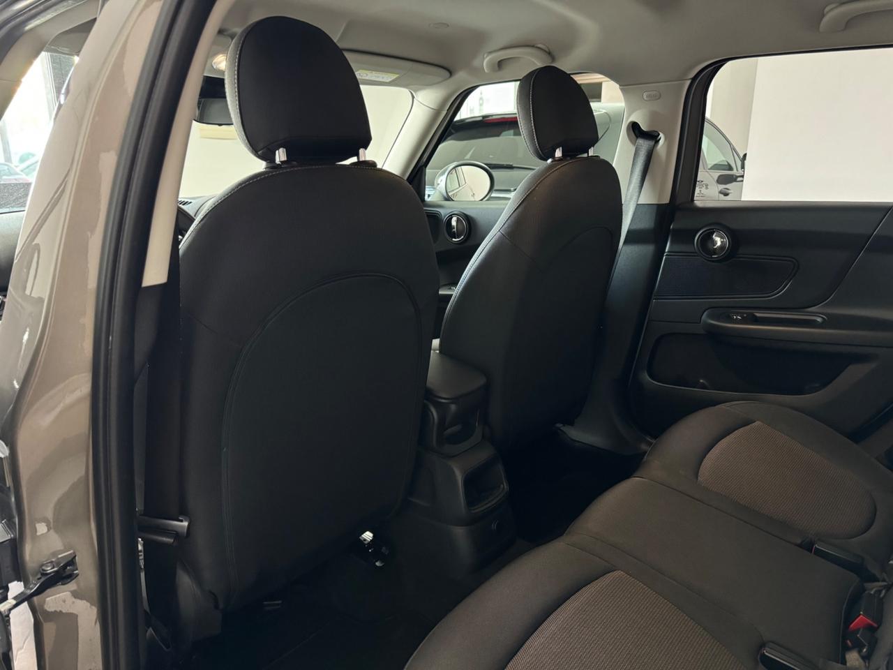 Mini Cooper D Countryman 2.0 HYPE Automatica