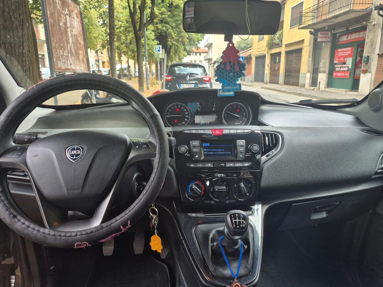 Lancia Ypsilon 1.0 FireFly 5 porte S&S Hybrid Silver