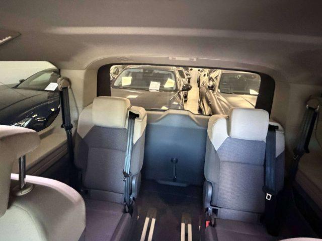 VOLKSWAGEN Multivan T7 T7 2.0 tdi Space 150cv dsg 5p
