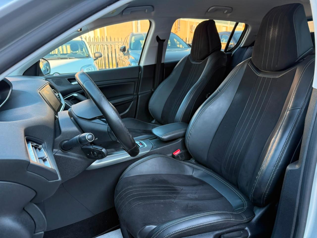 Peugeot 308 BlueHDi 120 S&S