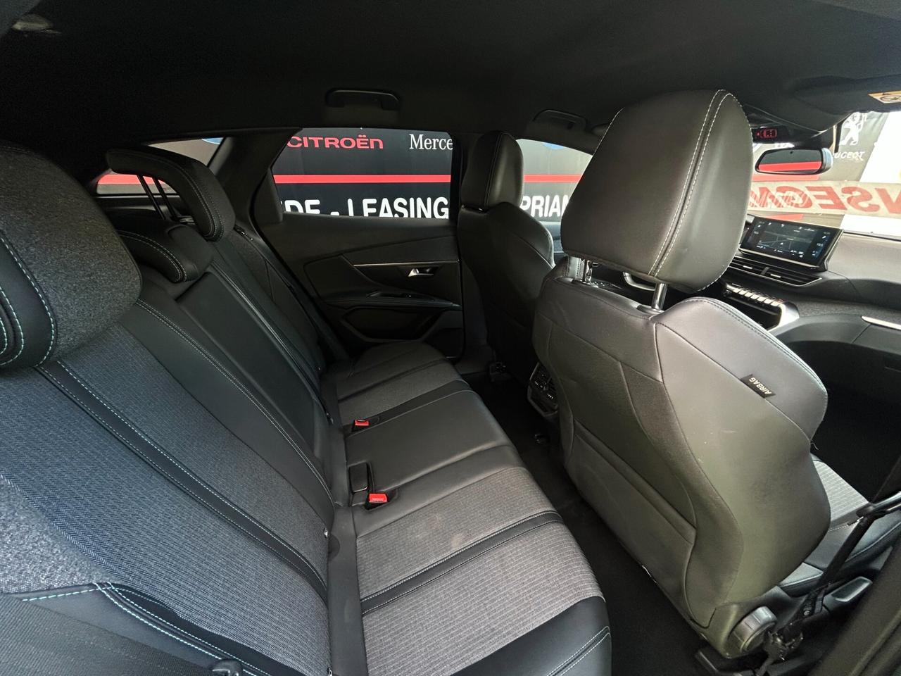 Peugeot 3008 2023 1.5 130CV S&S EAT8 Allure Pack LEGGI TUTTO!