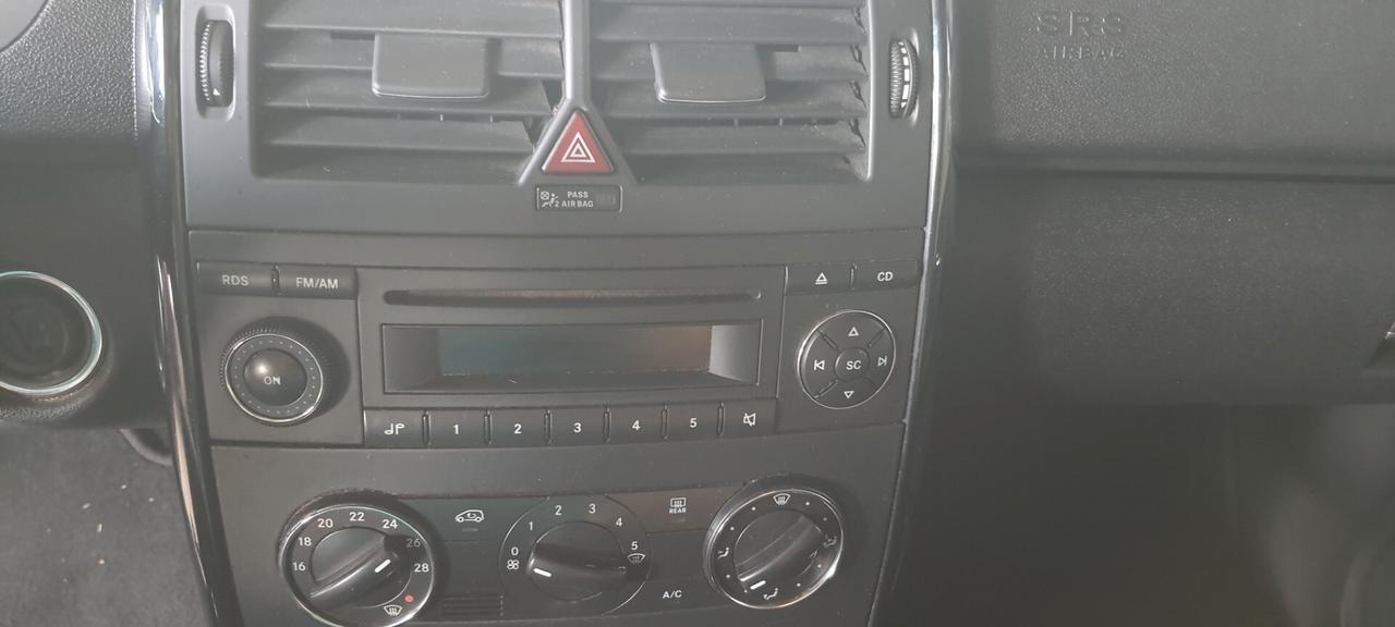 Mercedes-benz A 180 CDI CAMBIO AUTOMATICO
