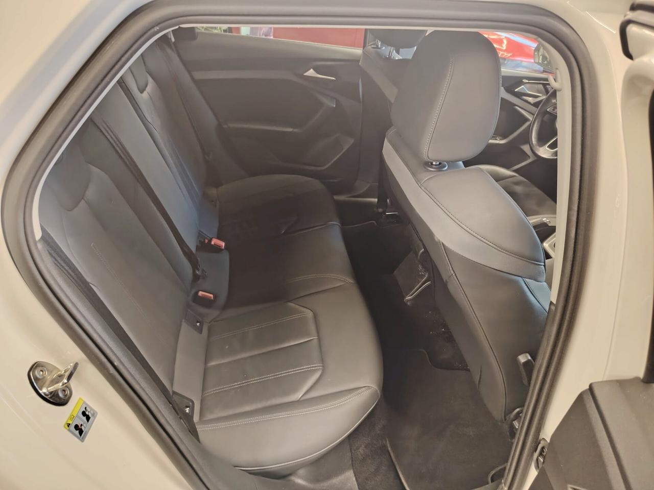 Audi A1 SPB 25 TFSI design luxury