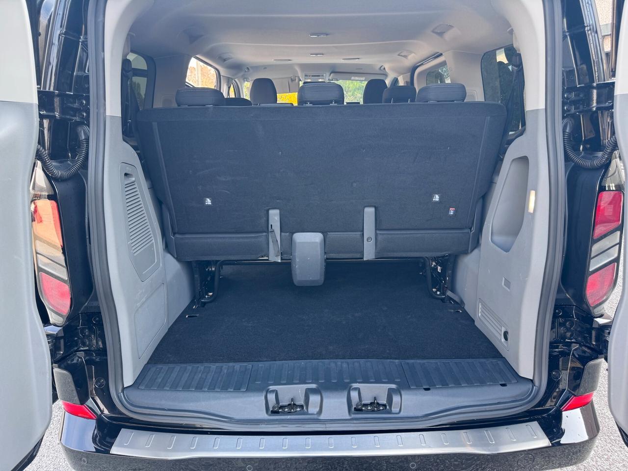 Ford Transit Custom Titanium AWD 4x4 9 POSTI + IVA ESPOSTA
