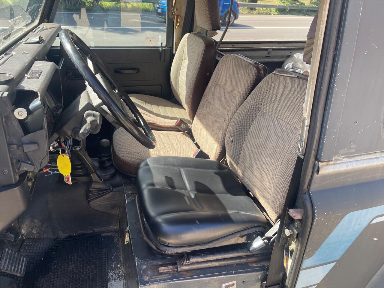 Land Rover Defender 90 diesel Hard-top
