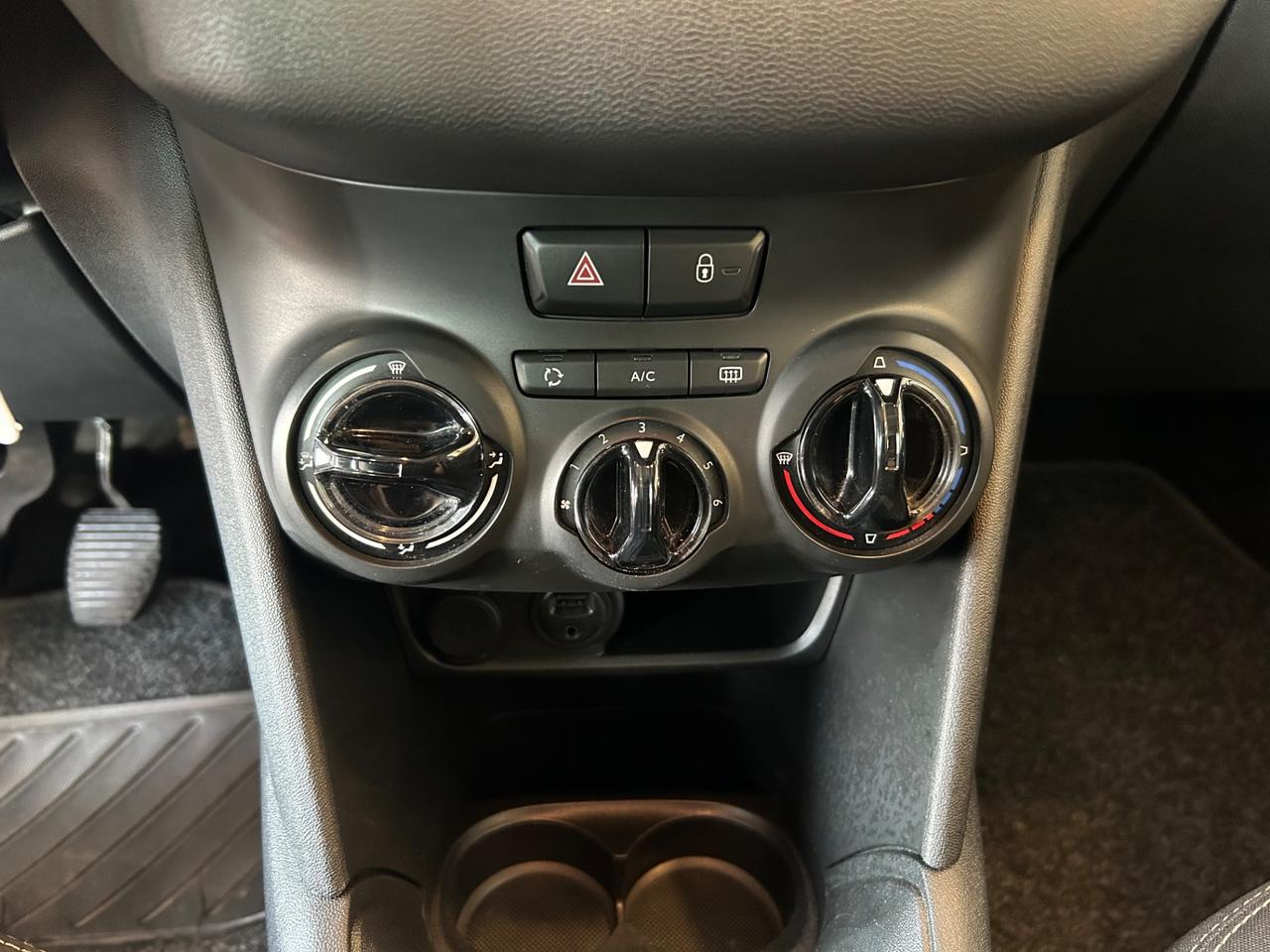 Peugeot 208 - 1.2 PureTech 82 CV 119.000 KM