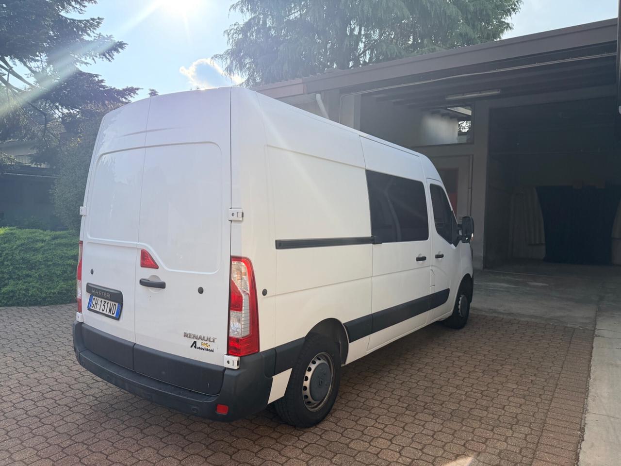 RENAULT MASTER 7 posti