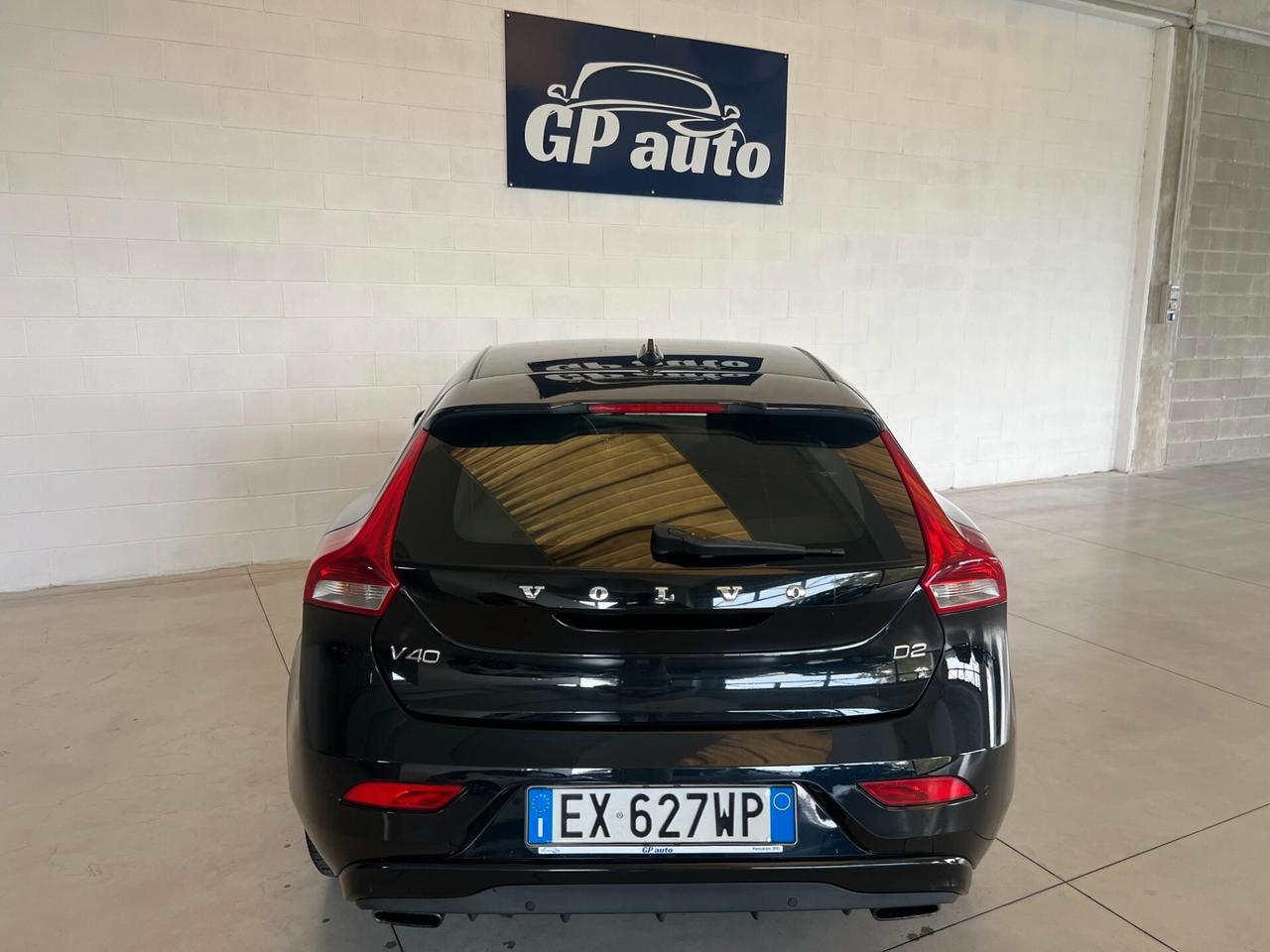 Volvo V40 solo 84.337 km unico proprietario ok neopatentati