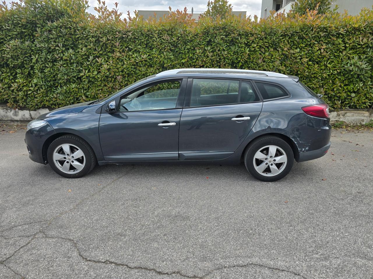 RENAULT MEGAN 1.5 dCi AUTOMATICO "OK PER NEOPATENTATI "